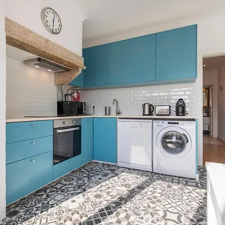 Lovelystay - Sunny 1bdr W/terrace Appartamento